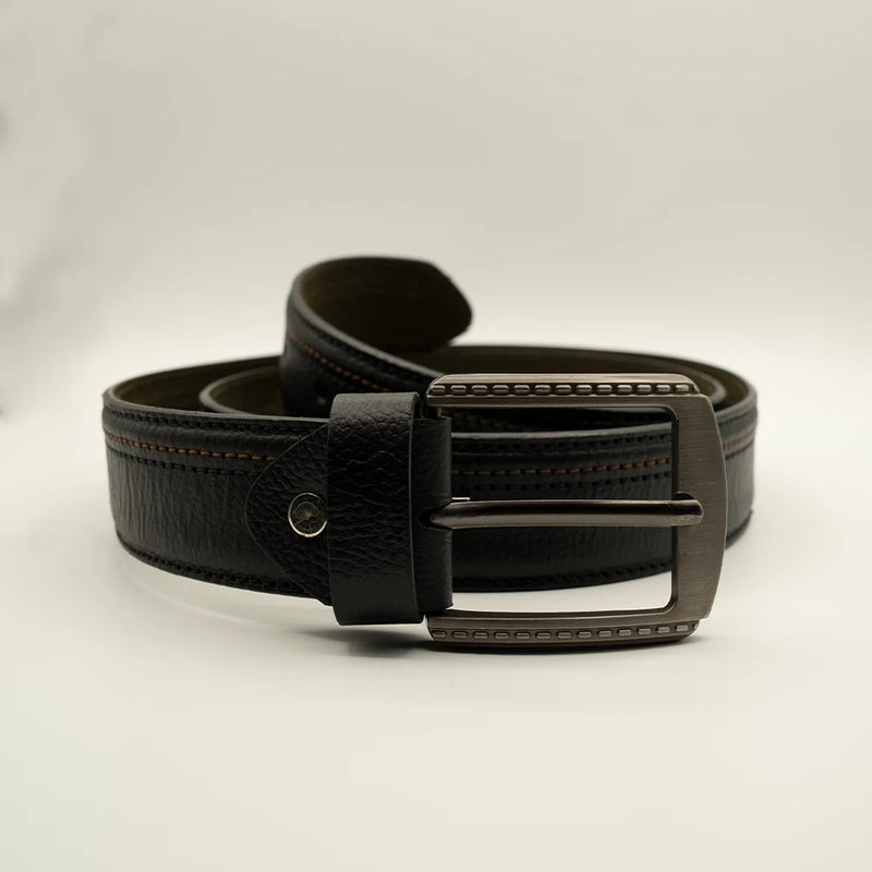 Men’s Black Leather Belt with Contrast Stitching